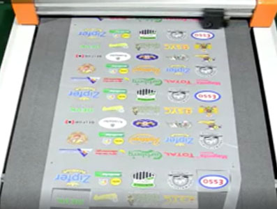 VICUT VFC90 Roll Feeding DTF Flatbed Cutter