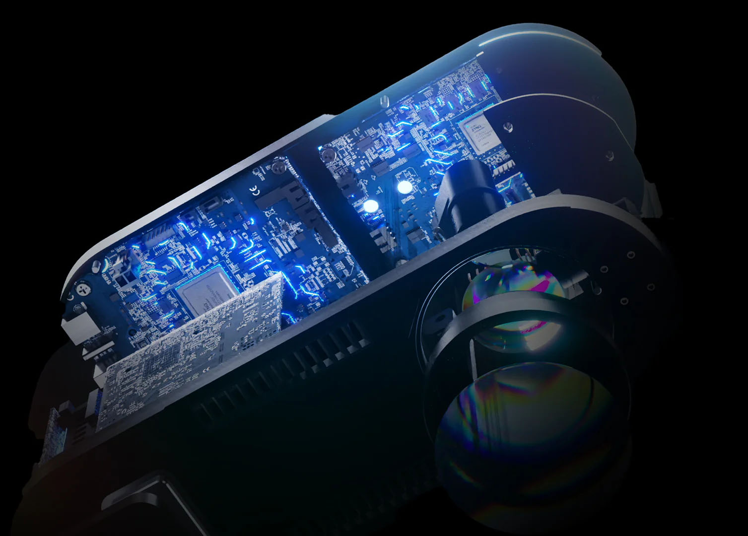 LaserPecker LP4 - The World's First Dual-laser Engraver for Almost All Materials