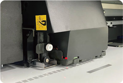 Mimaki CJV200-Series Print and Cut Eco-Solvent Inkjet Printer
