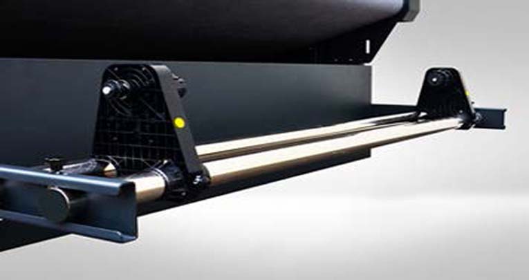 VICUT VFC90 Roll Feeding DTF Flatbed Cutter